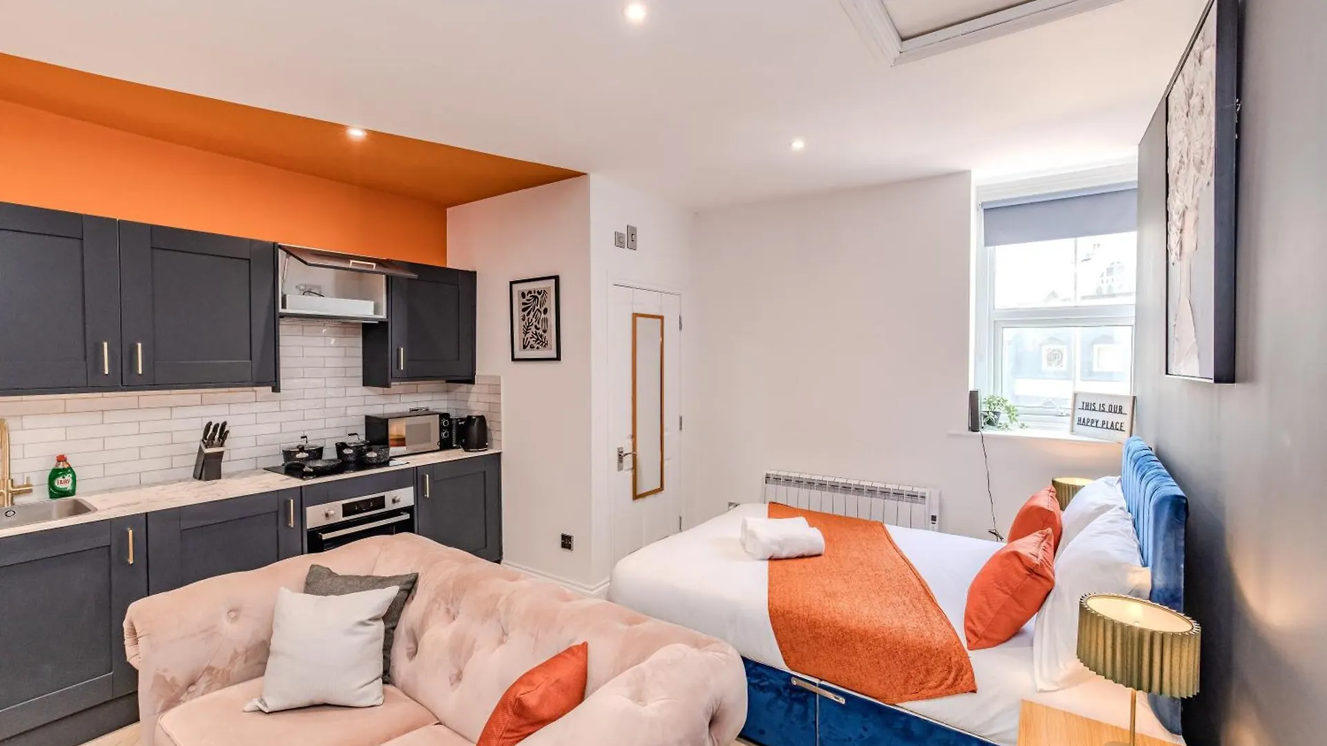Cosy City Central Studio Apartment Near Brighton Beach 0*,