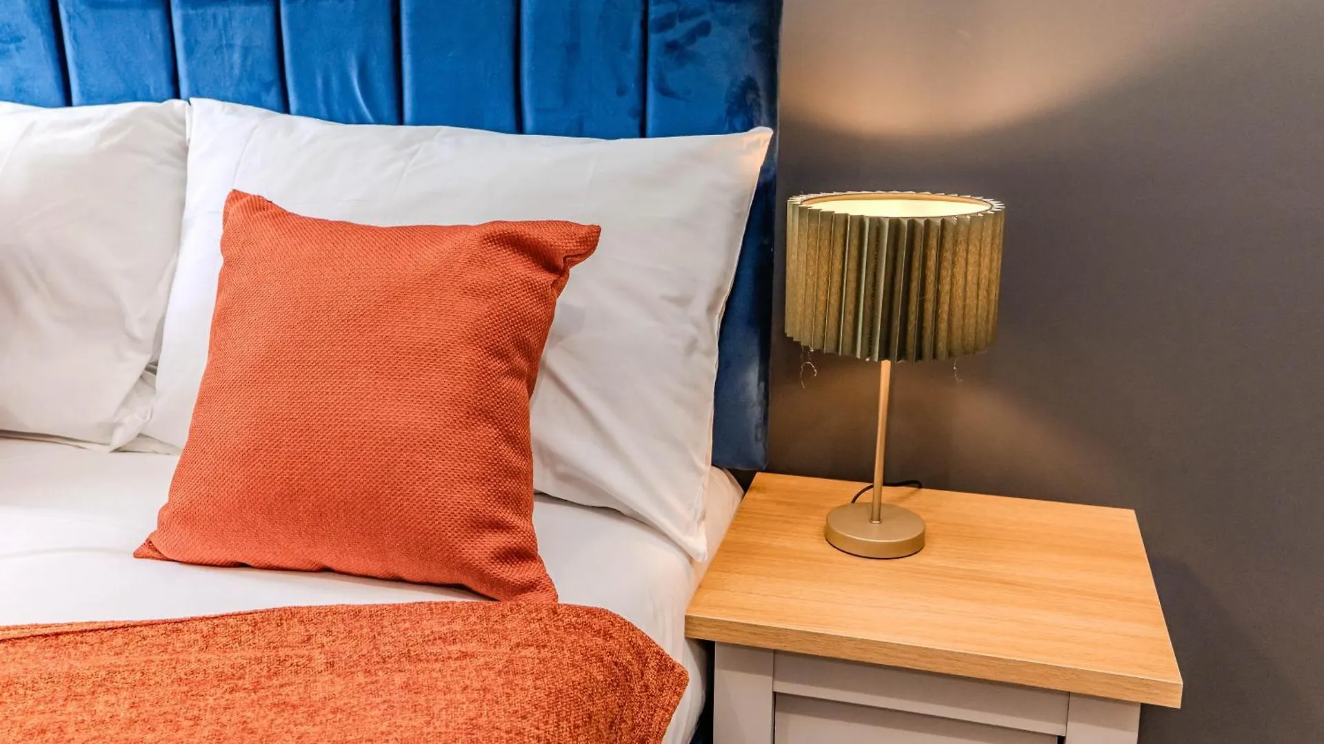 Cosy City Central Studio Apartment Near Brighton Beach